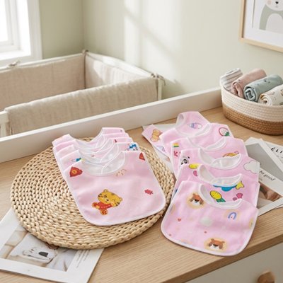 Bavoirs bébé rose