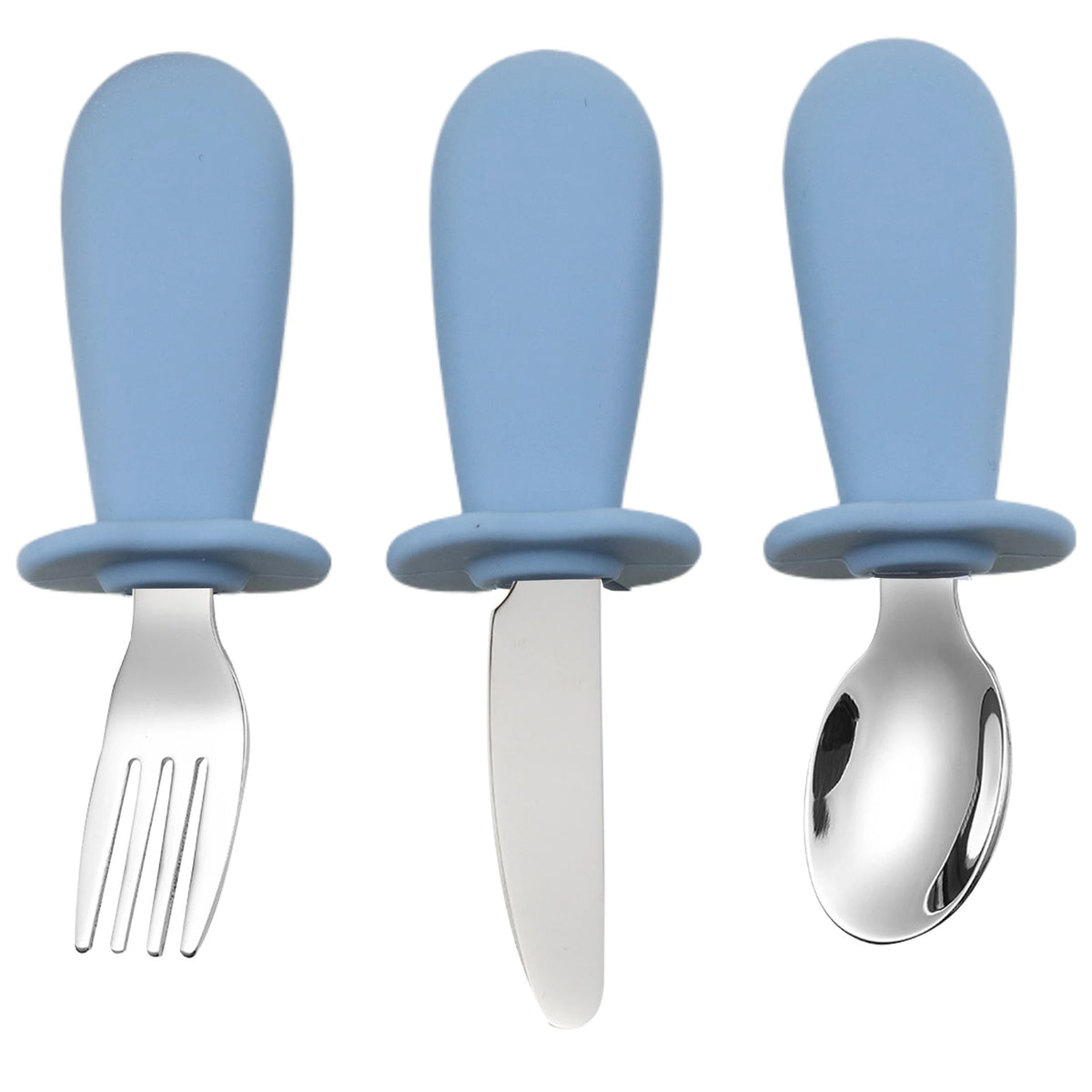 couverts en silicone et acier pour bebe bleu , pose sur un fond blanc